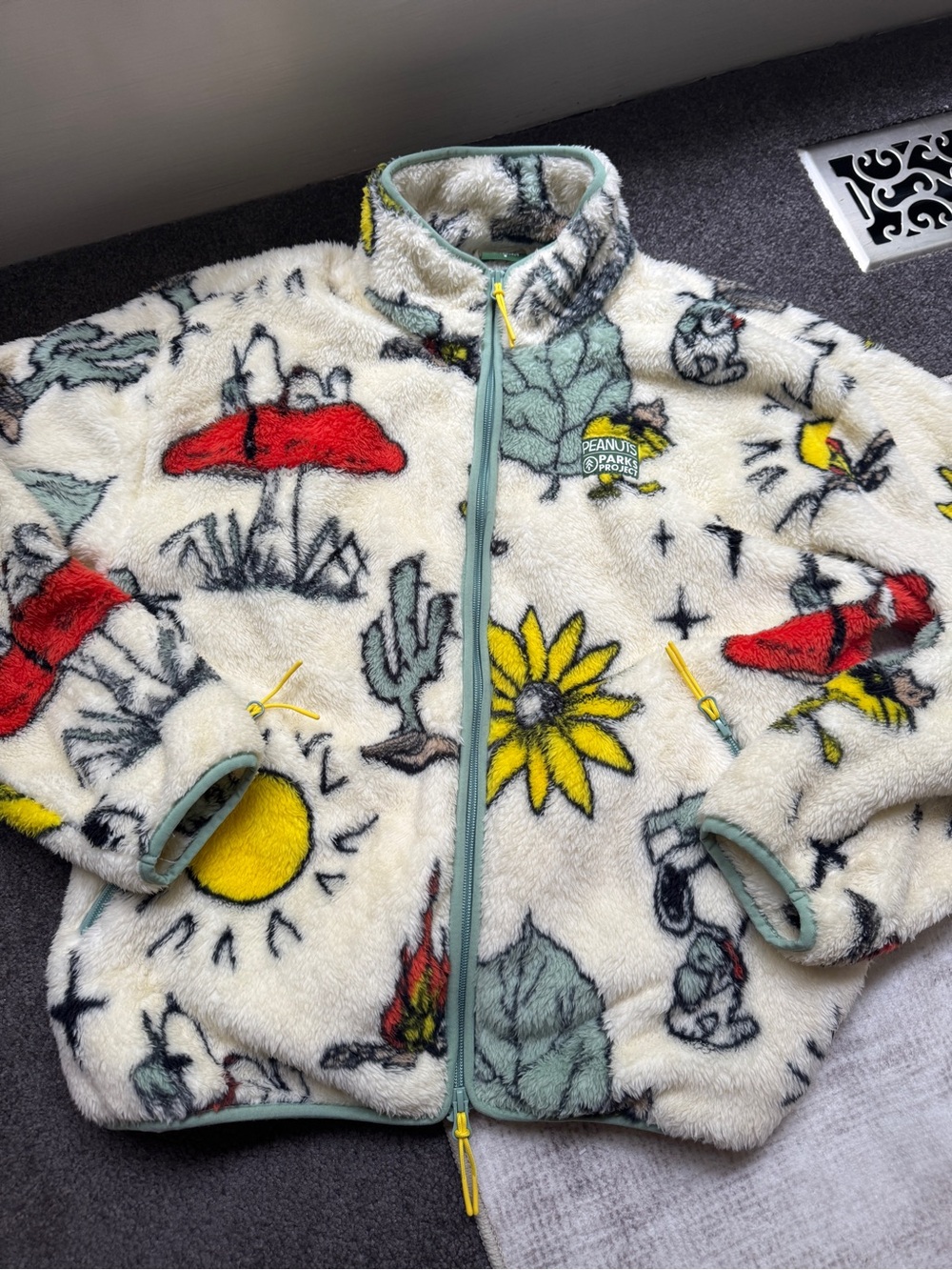 Peanuts x Parks Project Graphic Print Full Zip Jacket w/ Pockets S